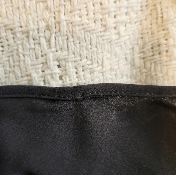 LOFT by Ann Taylor Black and White Striped Romper Size 4P - Picture 9 of 9